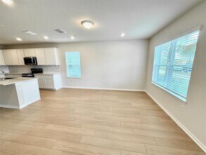 6491 Tabebuia Pkwy in Winter Garden, FL - Foto de edificio - Building Photo