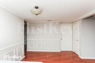 5902 Silverpoint Ct in Arlington, TX - Building Photo - Building Photo