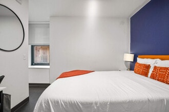 209 9th St, Unit SI ID1376599P in Pittsburgh, PA - Building Photo - Building Photo