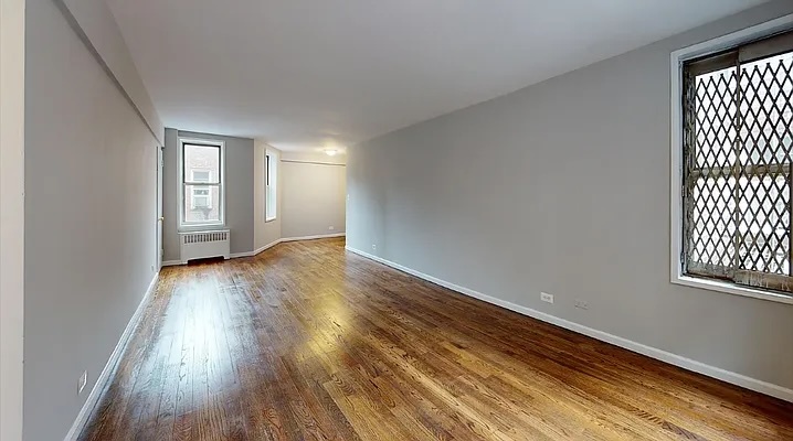 340 E 58th St in New York, NY - Building Photo