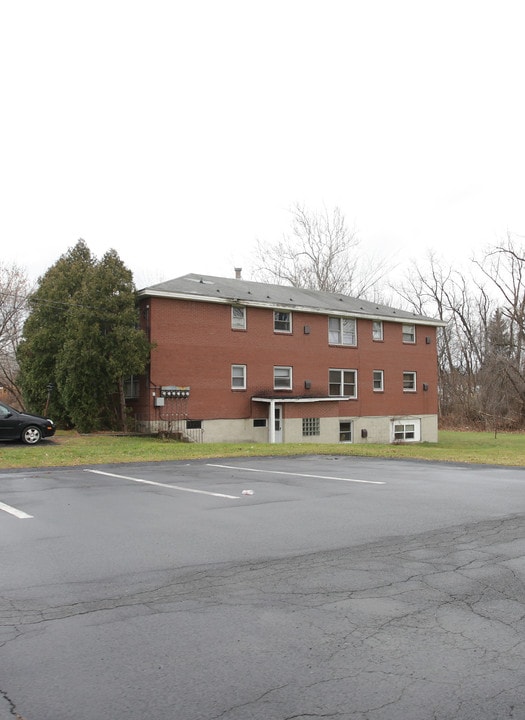 154 Main Ave in Wynantskill, NY - Building Photo