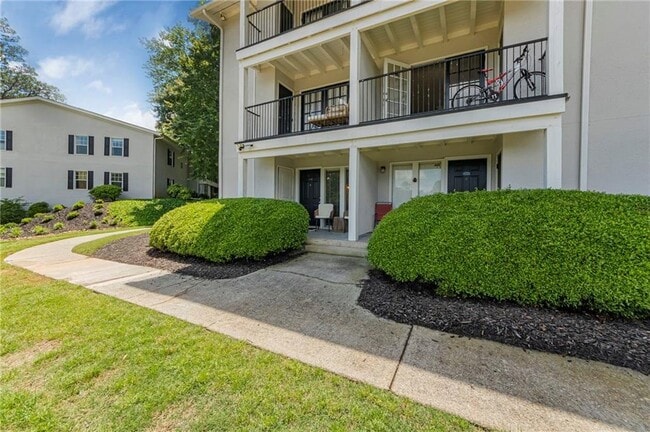 property at 1150 Collier Rd NW