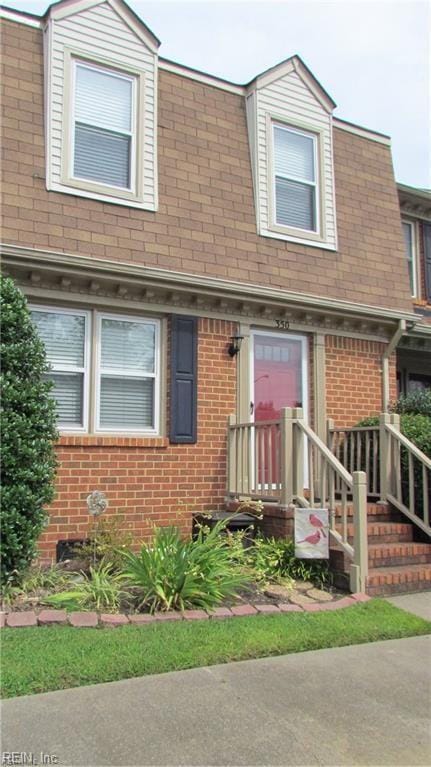 350 San Roman Dr in Chesapeake, VA - Building Photo - Building Photo