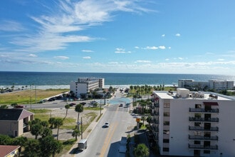 500 Silver Beach Ave, Unit #2 Gigantic Loft 2nd FL in Daytona Beach, FL - Building Photo - Building Photo