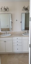 135 3rd Ave S in Jacksonville Beach, FL - Building Photo - Building Photo