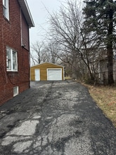 16575 Libby Rd in Maple Heights, OH - Foto de edificio - Building Photo