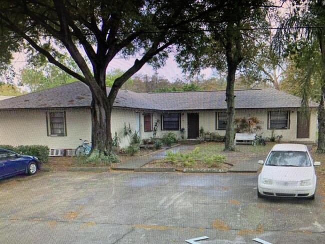 property at 2760 Belle Haven Dr