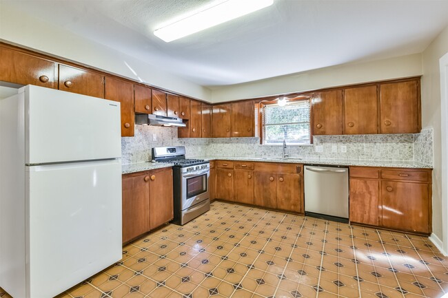 5231 Willowbend Blvd in Houston, TX - Building Photo - Building Photo