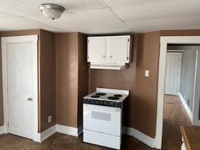 301 Church Street - C in Masontown, PA - Building Photo - Building Photo