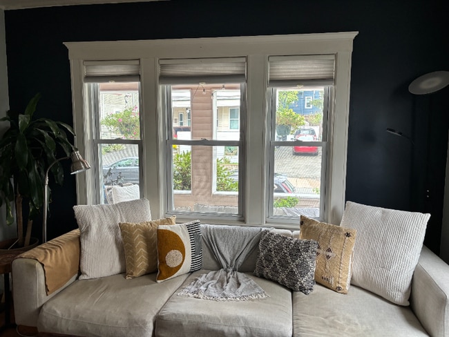 24 Teele Ave in Somerville, MA - Foto de edificio - Building Photo