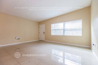109 E Lauren Ct in Fern Park, FL - Building Photo - Building Photo