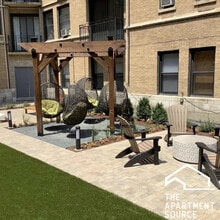 4242 N Sheridan Rd in Chicago, IL - Building Photo - Building Photo