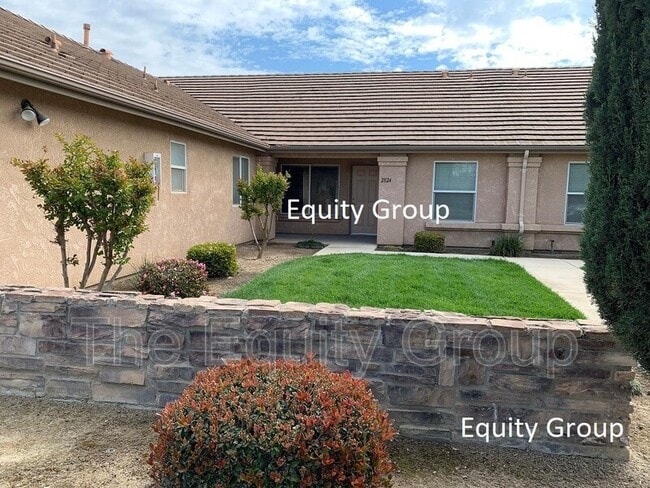 property at 2824 N County Center St