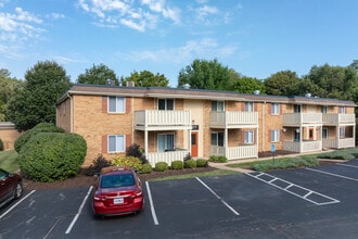 Bennington Heights in St. Louis, MO - Building Photo - Building Photo