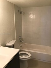 15201 NE 6th Ave in Miami, FL - Building Photo - Building Photo