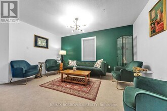 604 Paul Métivier Dr. in Ottawa, ON - Building Photo - Building Photo