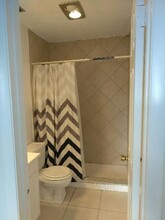 227 Castlewood Dr-Unit -206 in North Palm Beach, FL - Building Photo - Building Photo