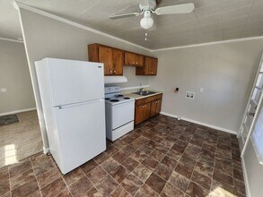 1103 Main St in Clarksville, TN - Building Photo - Building Photo