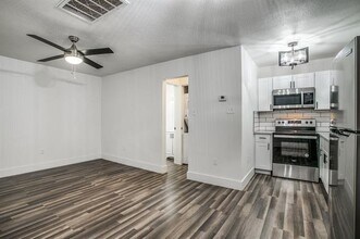 5106 Live Oak St in Dallas, TX - Building Photo - Building Photo
