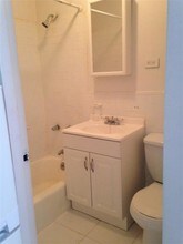 257 E 61st St-Unit -#G4 in New York, NY - Building Photo - Building Photo