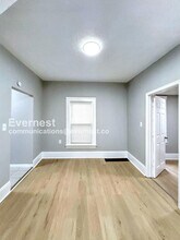 18709 Arrowhead Ave in Cleveland, OH - Building Photo - Building Photo