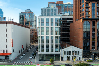 Galleria on Provost in Jersey City, NJ - Foto de edificio - Building Photo