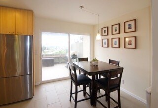 632 E Solana Cir in Solana Beach, CA - Building Photo - Building Photo