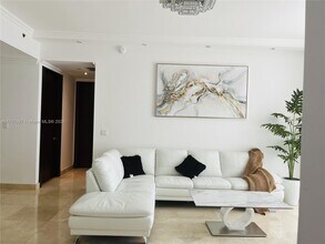 15901 Collins Ave, Unit 2305 in Sunny Isles Beach, FL - Building Photo - Building Photo