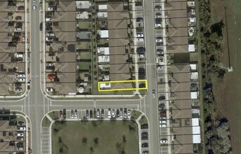 10908 W 32nd Ln in Hialeah, FL - Building Photo - Building Photo