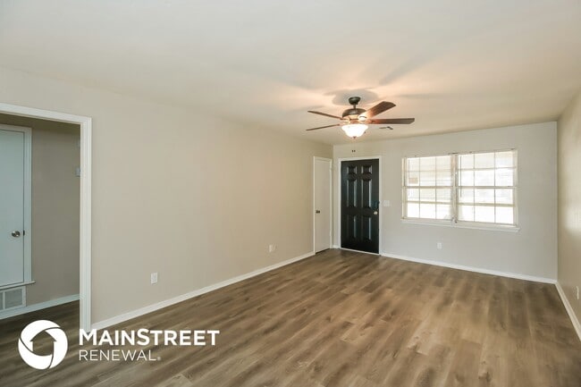 207 Cherokee Dr in Yukon, OK - Building Photo - Building Photo