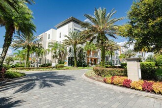 Spyglass in Jacksonville, FL - Foto de edificio - Building Photo