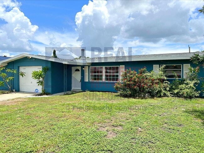 property at 5715 Nutmeg Ave