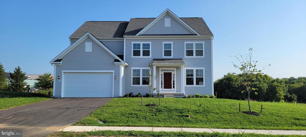 9431 Alloway Dr in Hagerstown, MD - Building Photo