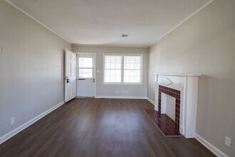 723 N Gary Pl in Tulsa, OK - Building Photo - Building Photo