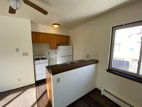 2111 S 60th St in West Allis, WI - Building Photo - Building Photo