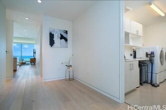 1118 Ala Moana Blvd in Honolulu, HI - Foto de edificio - Building Photo