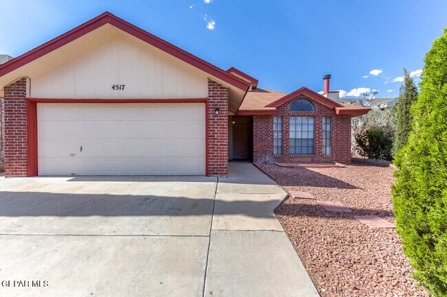 4517 Loma De Cobre Dr in El Paso, TX - Building Photo - Building Photo