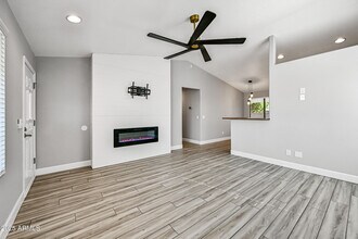 3735 W Charlotte Dr in Glendale, AZ - Building Photo - Building Photo