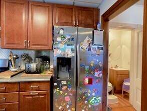 124 Carlisle St in Newton, MA - Building Photo - Building Photo