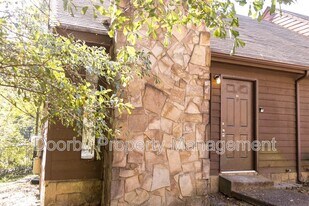 22 S Germantown Rd in Chattanooga, TN - Building Photo