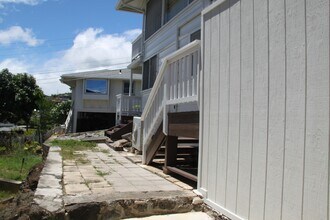 1638 Alencastre St in Honolulu, HI - Building Photo - Building Photo
