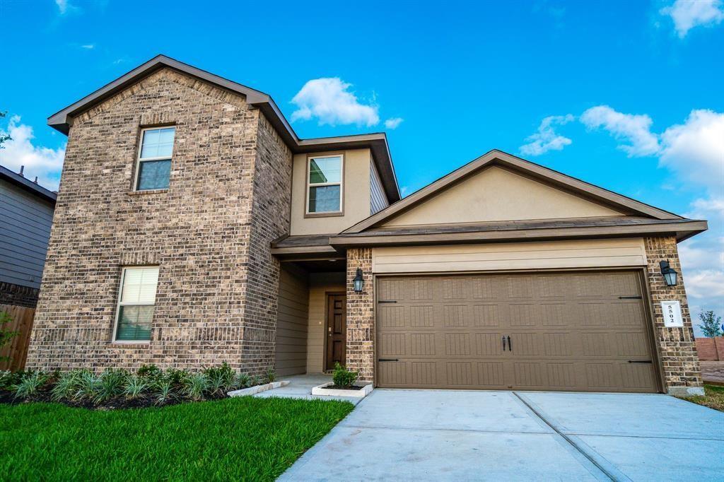 5502 Pleasant Falls Dr in Richmond, TX - Building Photo