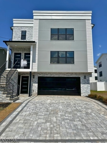 property at 937 Worth Ave