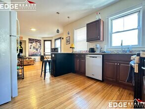 361 Faneuil St, Unit 2 in Boston, MA - Building Photo - Building Photo