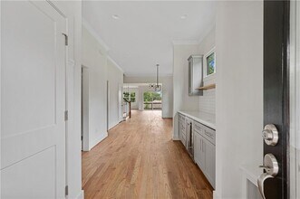 965 Boulevard SE in Atlanta, GA - Building Photo - Building Photo