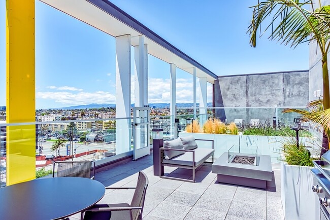 3838 by CLG in Culver City, CA - Foto de edificio - Building Photo