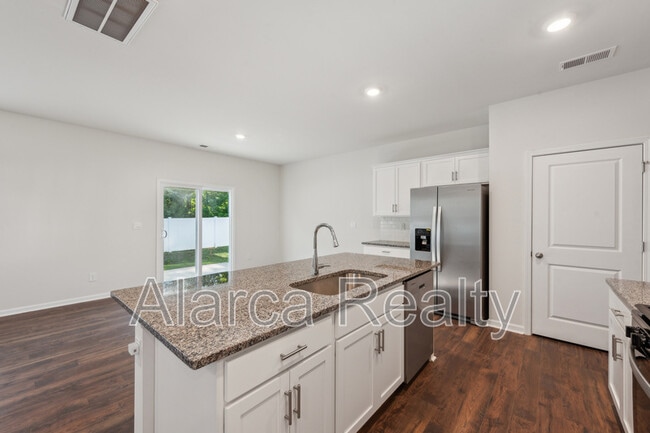 14220 Wilson Mac Ln in Charlotte, NC - Building Photo - Building Photo