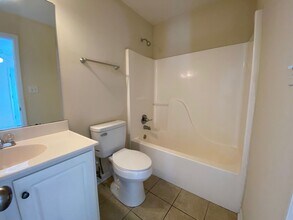 132 Ruth Dr in Athens, GA - Building Photo - Building Photo