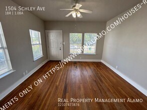 1504 Schley Ave in San Antonio, TX - Building Photo - Building Photo