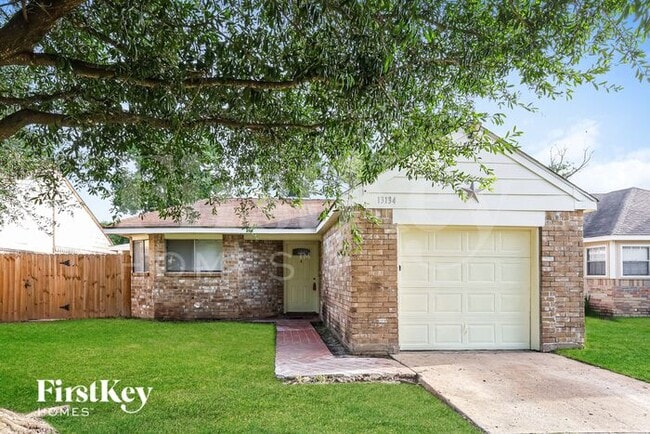 property at 13134 Vista Oro Dr